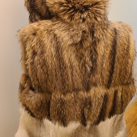 Fur vest - Picture 4 of 6